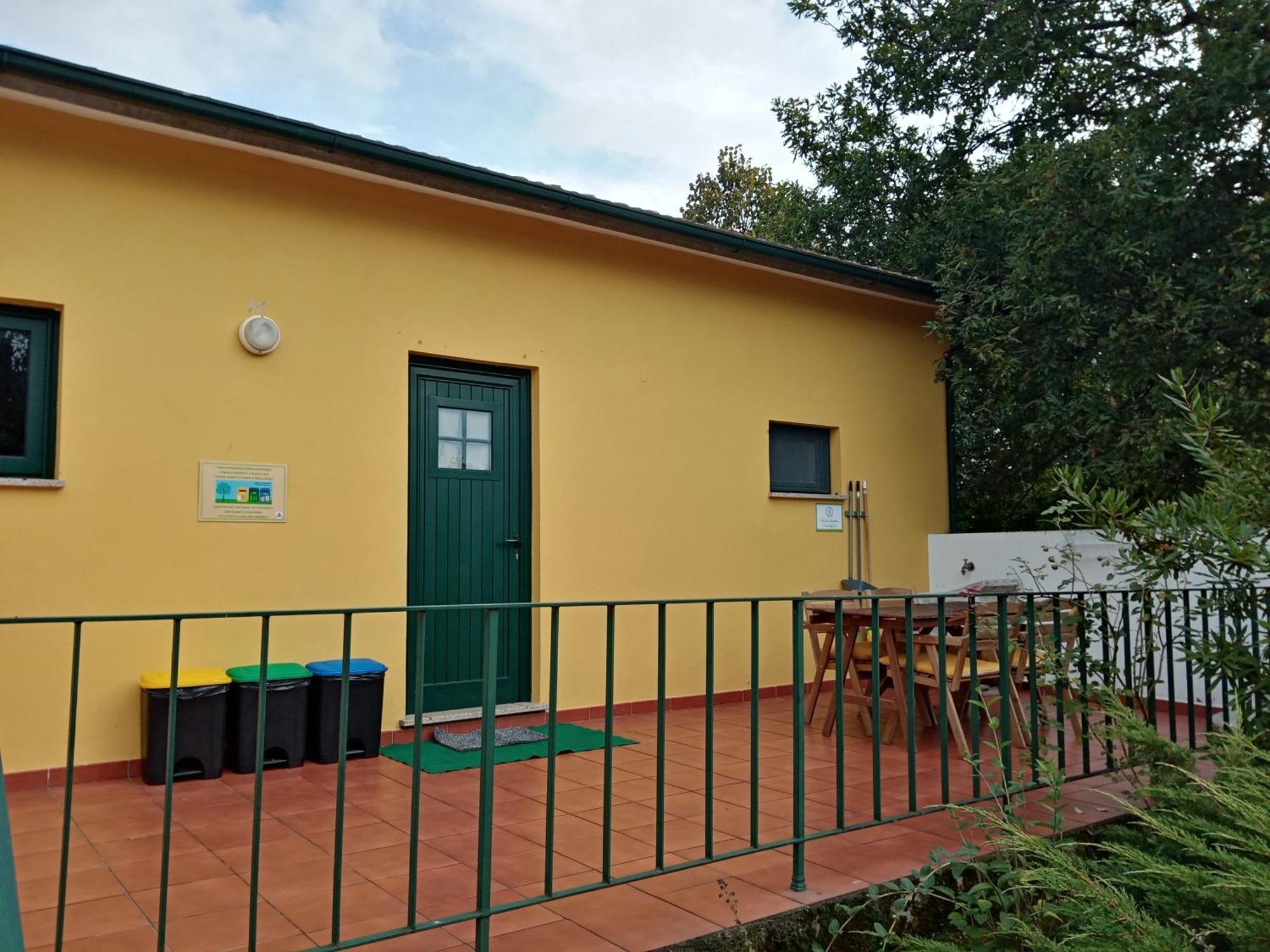 Casa Das Palmeiras-Pedagogic Farm Mangualde Zimmer foto